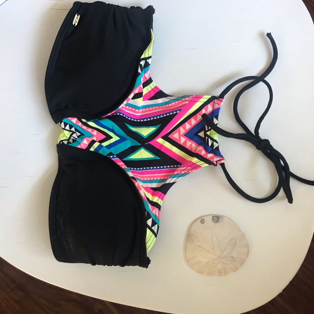 Ripcurl bathing suit! size small only worn once